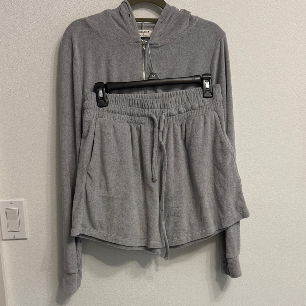 ZENANA Cozy Gray Zip Hoodie and Shorts Set size L best for M